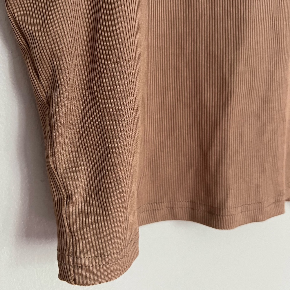 Shein Solid Ribbed Knit Tank Top - image 4